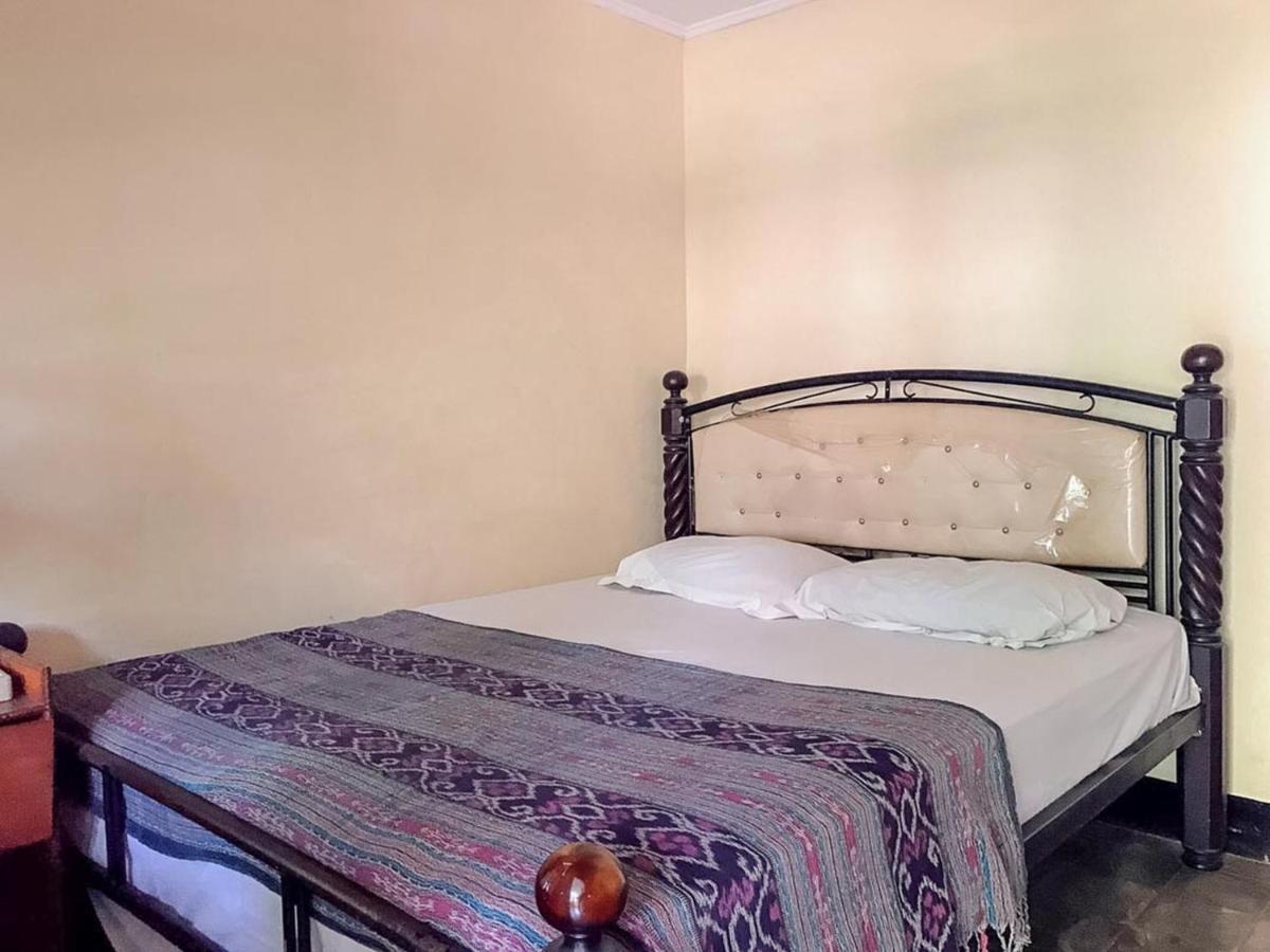 Oka Homestay Mitra Reddoorz Mataram Eksteriør billede